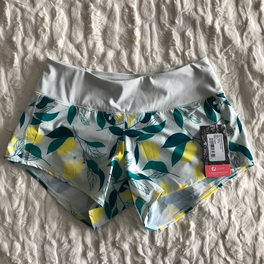 Oiselle Roga Lemon Tree Print Size 4